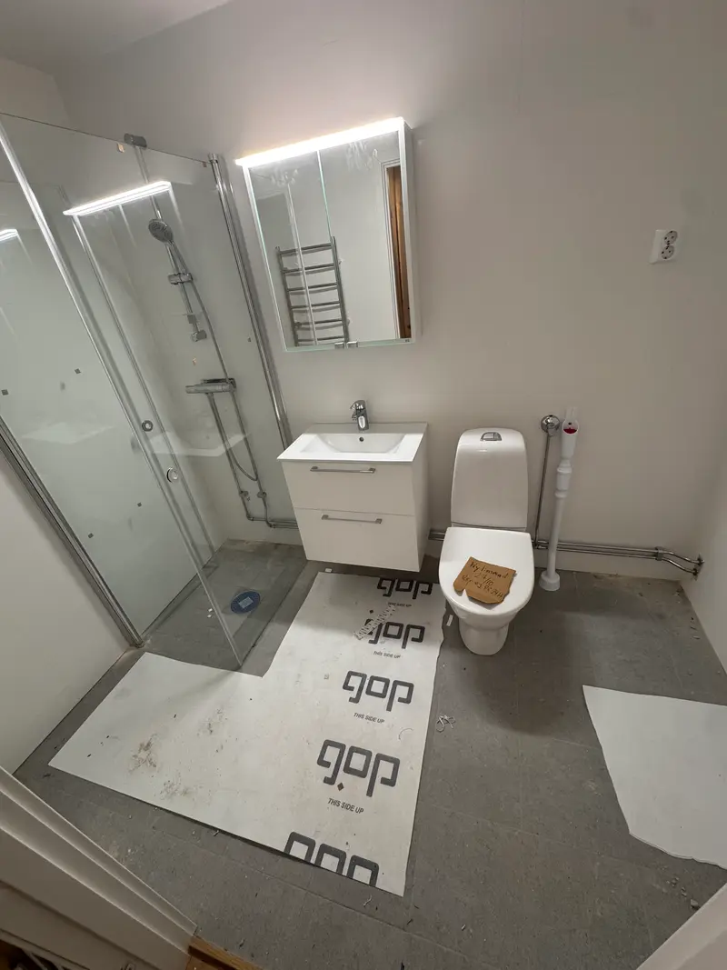 Totalrenovering Badrum och Toalett, Solna - Stockholm