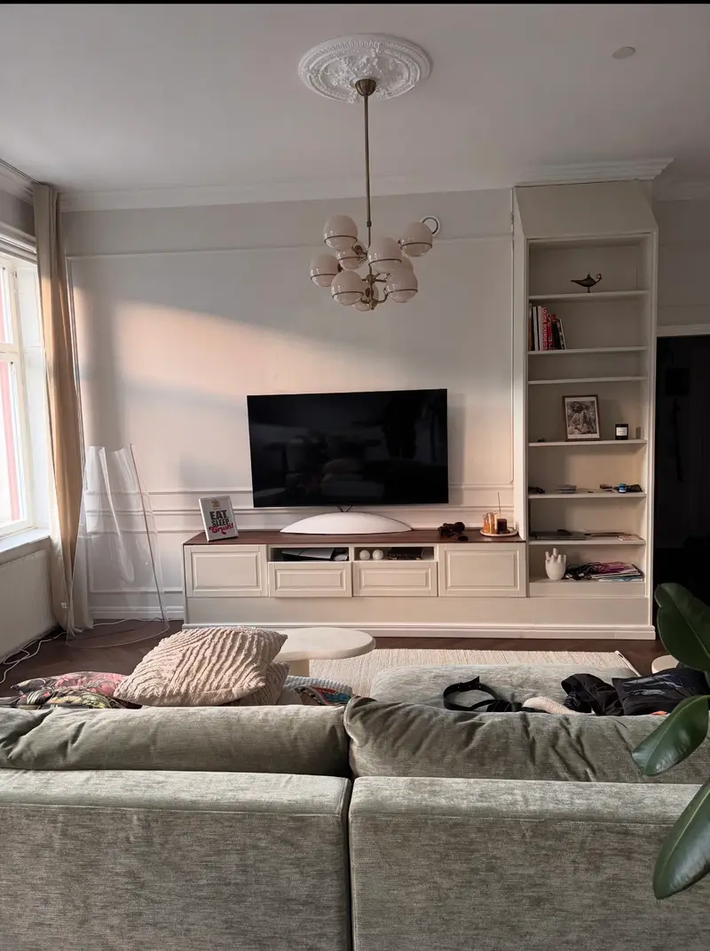 Platsbyggd TV-bänk och bokhylla, bild 8 av 8