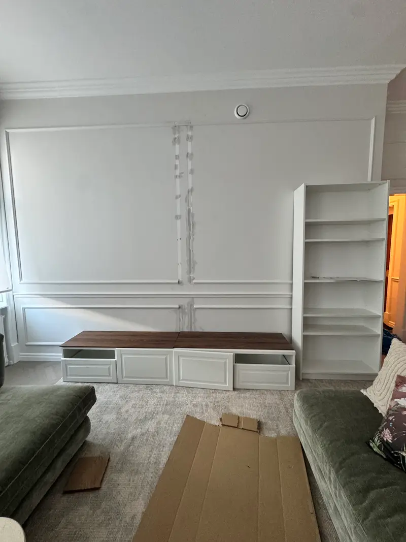 Platsbyggd TV-bänk och bokhylla, bild 2 av 8